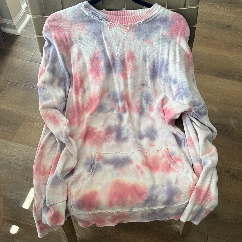 Tie-Dye Long Sleeve Dress